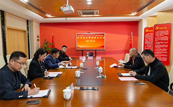 厦门德立元教育与海亮教育签订综合管理服务协议