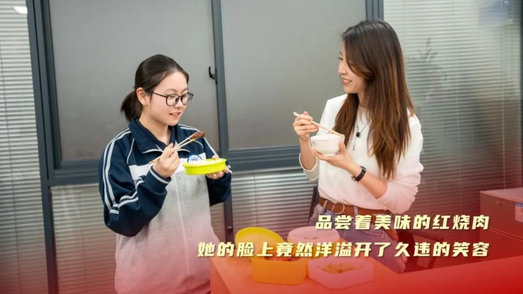 让许多毕业生都念念不忘，这位老师有什么秘诀？