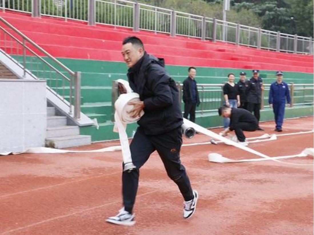 金华海亮外国语学校教职工安全技能比武显真功